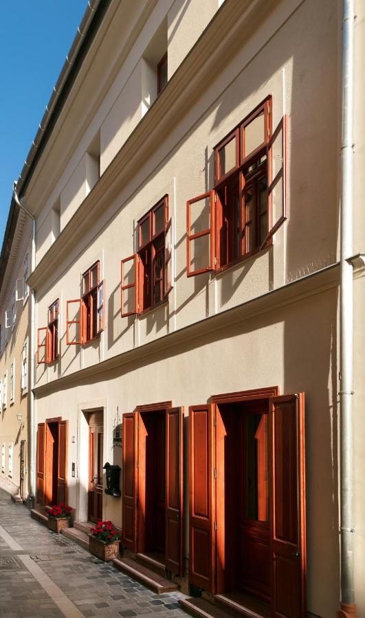 Foter Rezidencia Διαμέρισμα Γκιόρ Εξωτερικό φωτογραφία